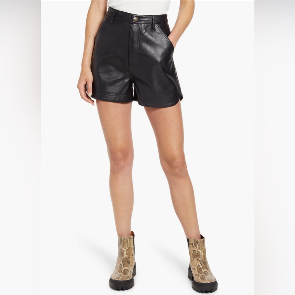 Free People Womens Size 6 8 Black Faux Leather Lita Shorts Vegan